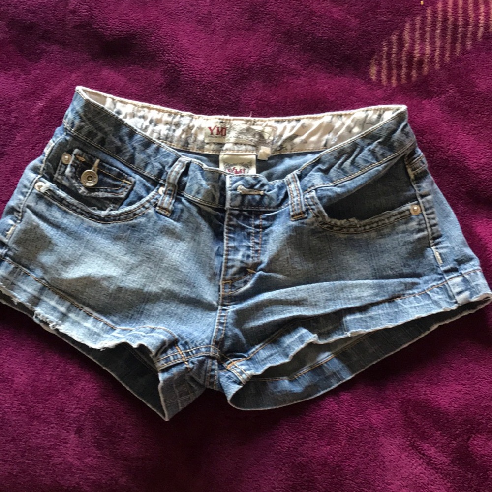 Shorts - Picture 1 of 1